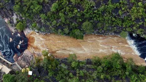 Beautiful-aerial-drone-bird's-eye-rising-shot-of