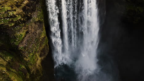 Luftaufnahme-Vom-Skogafoss-Wasserfall-Weg,-Herbsttag-In-Island