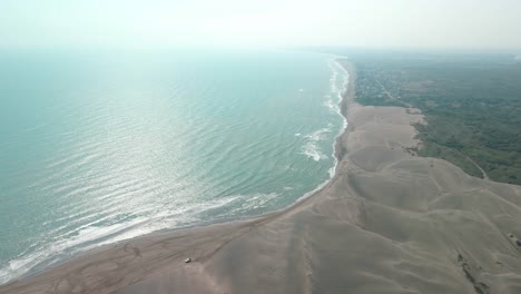 ocean and sand in the beach of chachalacas