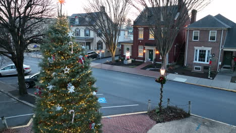 Christmas-tree-on-town-square