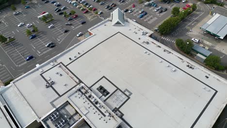 Aerial-footage-of-the-top-of-a-super-market