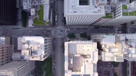 Witness the grandeur of Chicago's business district and iconic skyscrapers with drone footage.