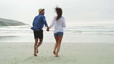 the beach is better together