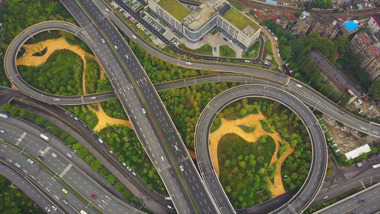 china paisaje de la ciudad de wuhan día tiempo tráfico intersección de carreteras panorama aéreo 4k
