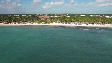 Aerial-View-of-Playa-Del-Carmen,-Mexico