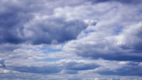 lapso de tiempo de nubes de tormenta. clima tormentoso
