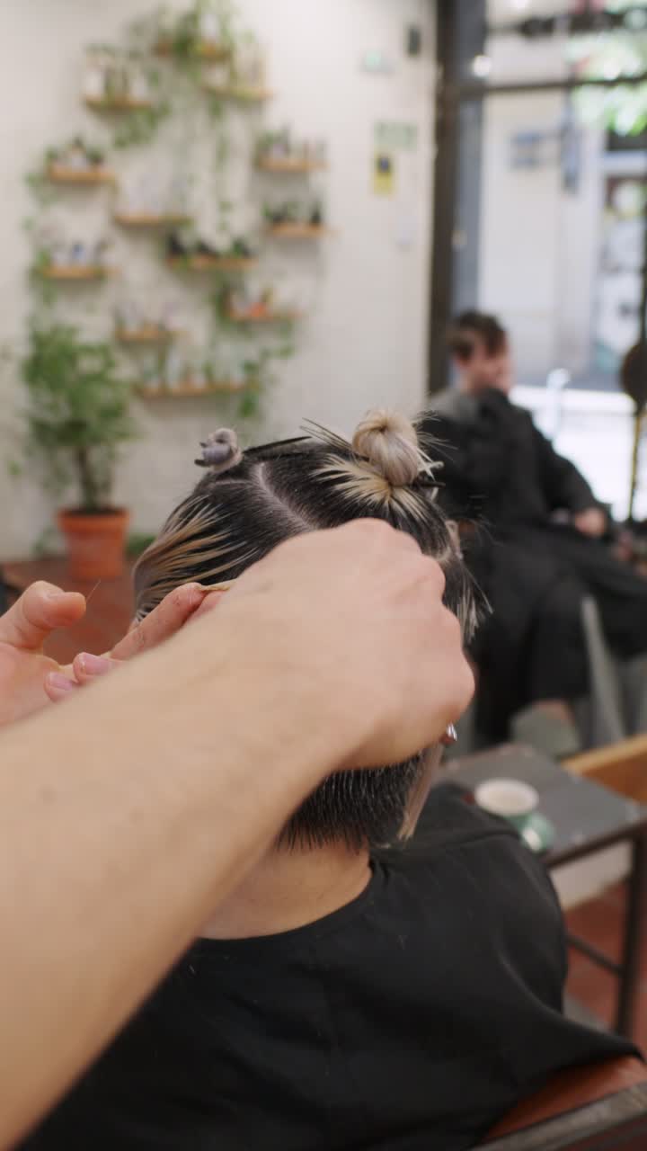 Haircut in a hair salon