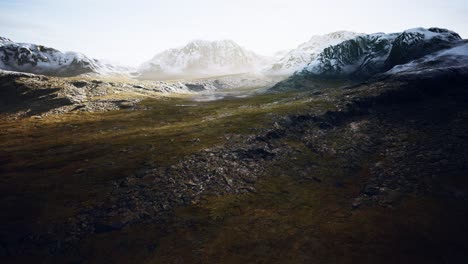 polar-Ural-mountain-and-fields