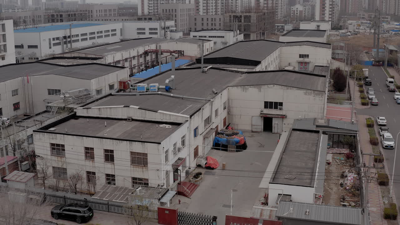 viejos edificios de la fábrica en la zona industrial de tianjin