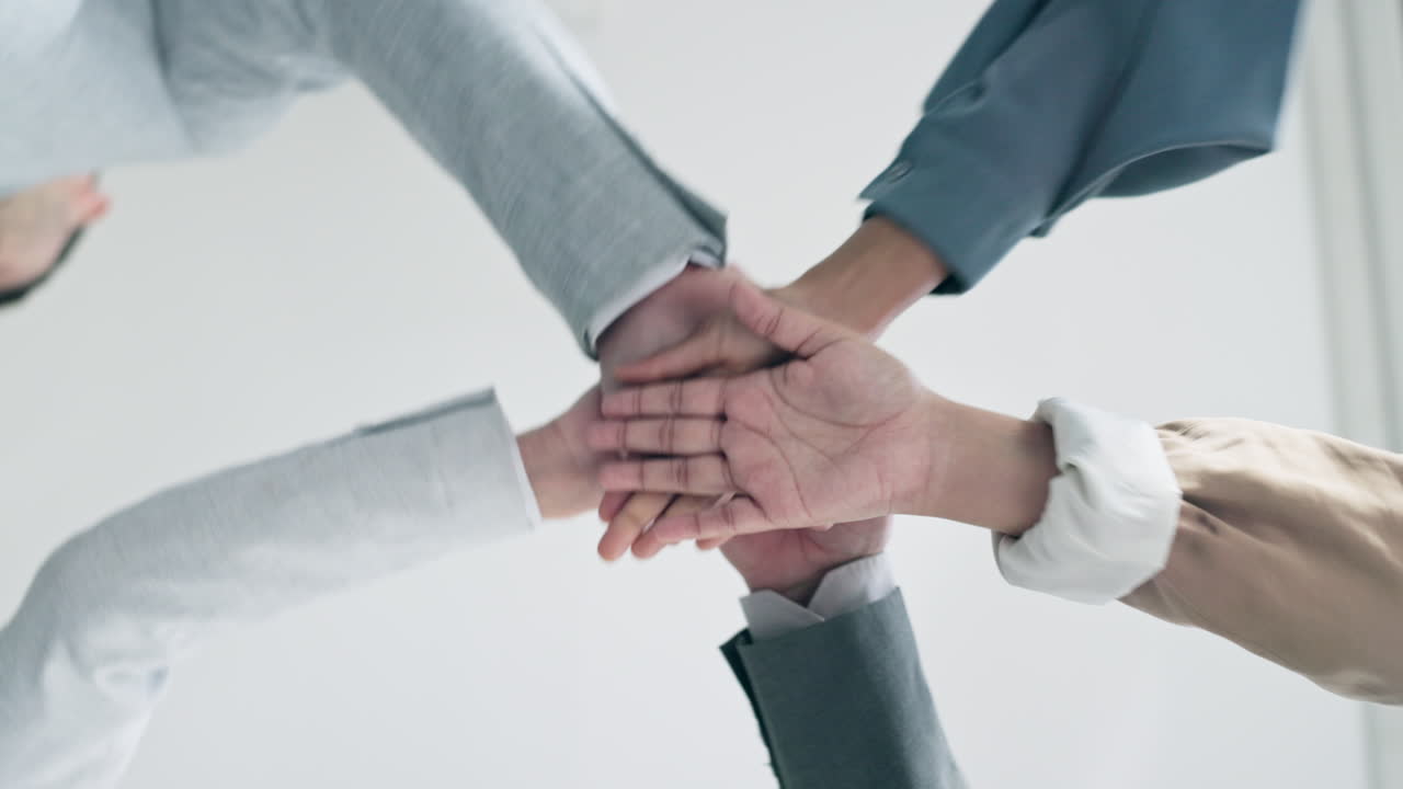 손에, 사업가와 사무실에서 목표