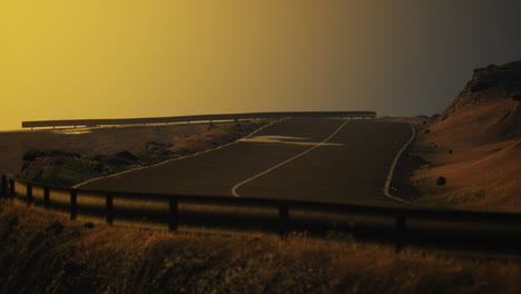 atlantic ocean road near the mountain