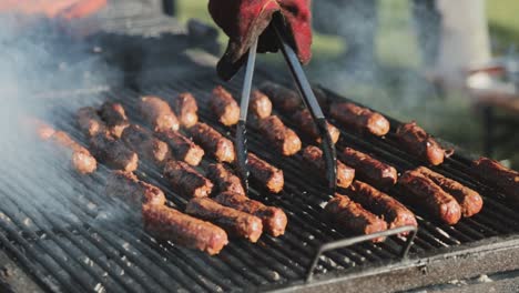 Baking-some-meats-on-the-heavily-glowing-grid-and-sorting-them