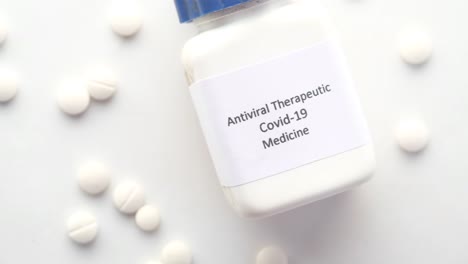 medicamento antiviral para la covid-19