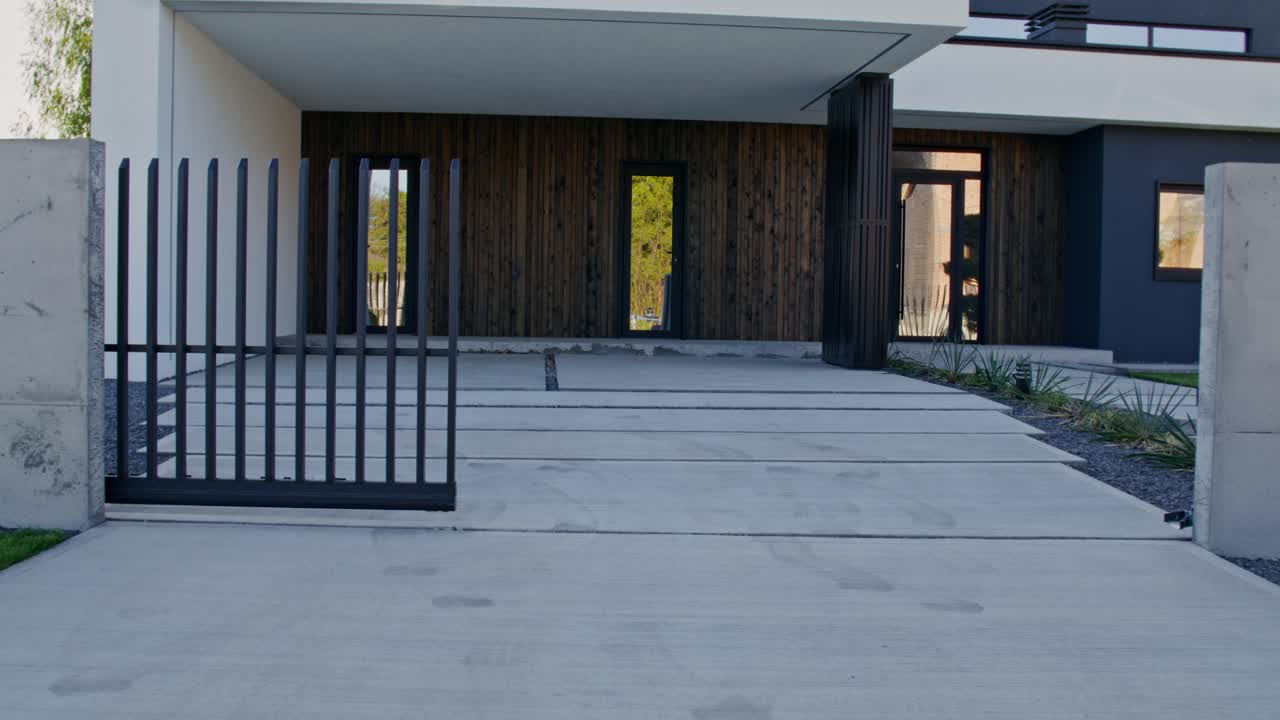 Modern House Entrance with Sliding Gate