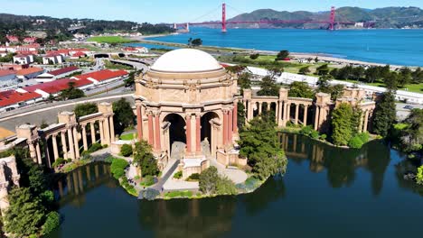 Palace-of-fine-arts,-drone-footage