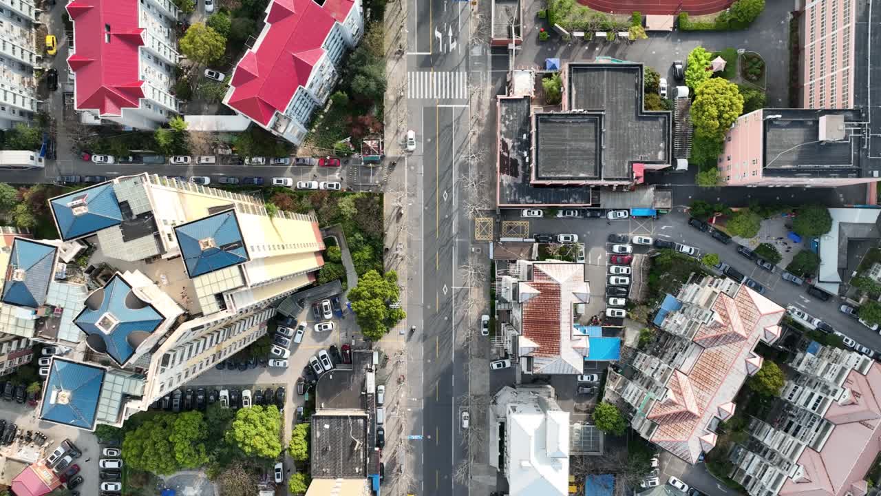 봉쇄 기간 동안 빈 상하이 시의 드론 공중 사진 (2022년 3월 28일)