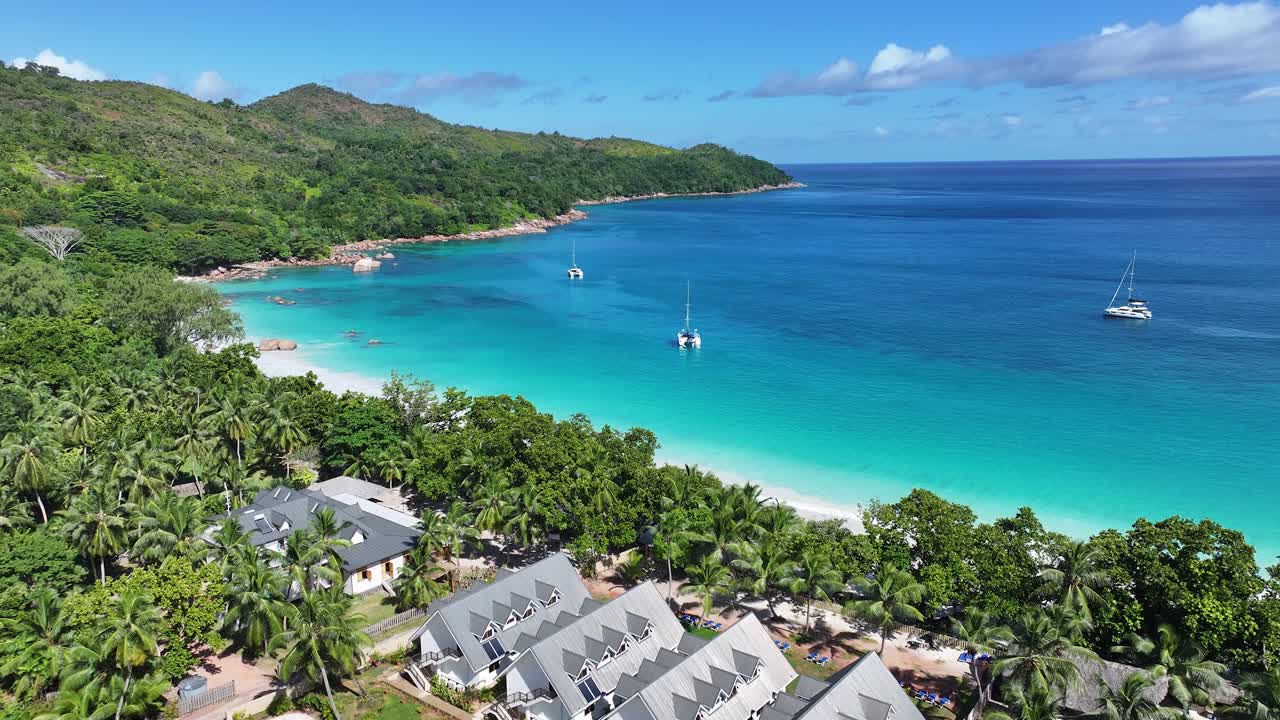 빅토리아 세이의 프라슬린 섬에 있는 안세 라지오