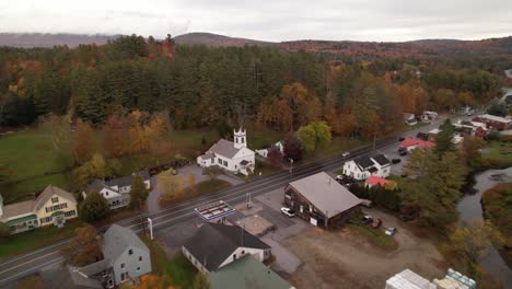 londonderry vermont in new england aerial pullout in fall