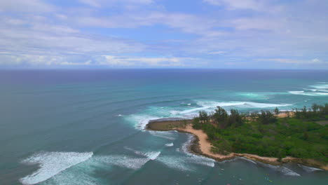 Vista-Aérea-Del-Punto-Pua&#39;ena-En-La-Costa-Norte-Hale&#39;iwa-Oahu-Hawaii