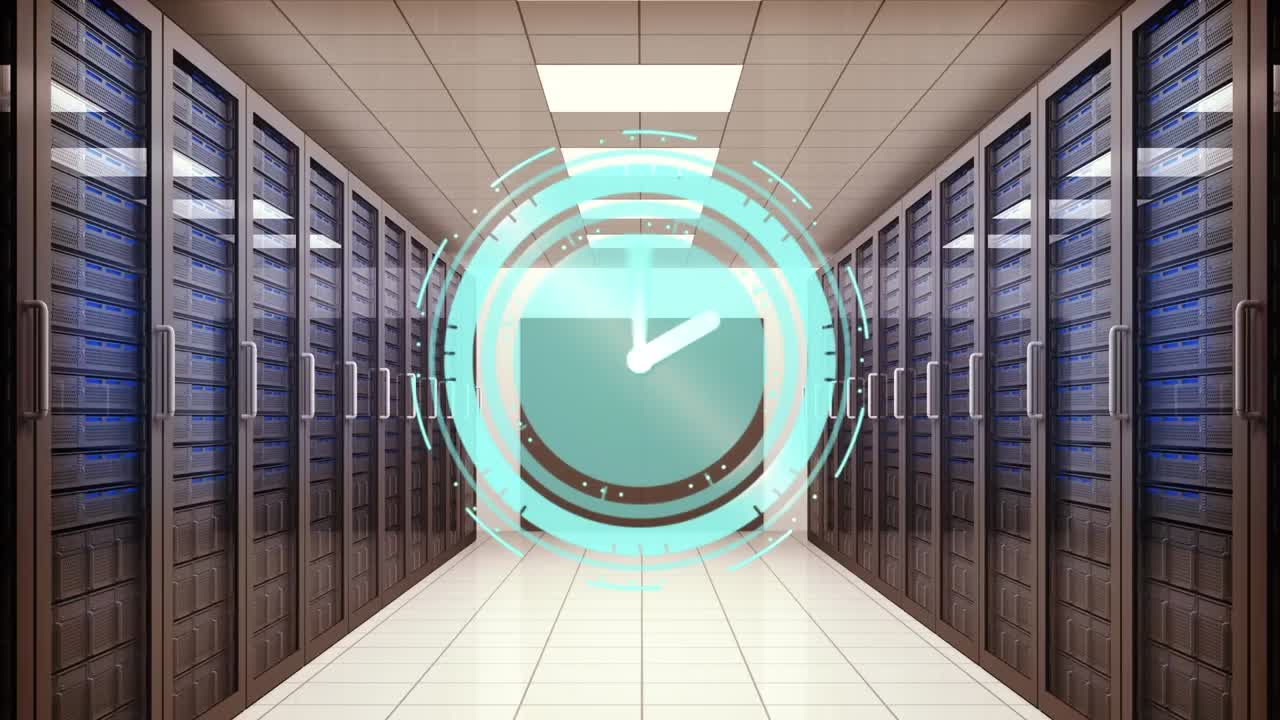 animación del reloj moviéndose rápidamente sobre los servidores de la computadora