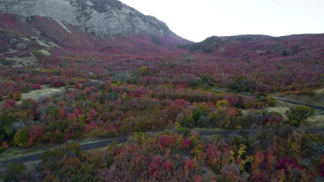 Provo-Canyon-in-Utah-Mountains-during-Beautiful-October-Fall---Aerial