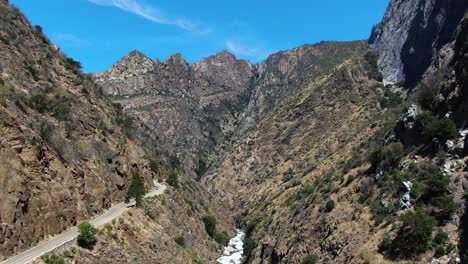 Kinds-Canyon-scenic-byway,-Sequoia-and-Kings-Canyon-National-Park-Scenic-Drives,-Drone-Shot