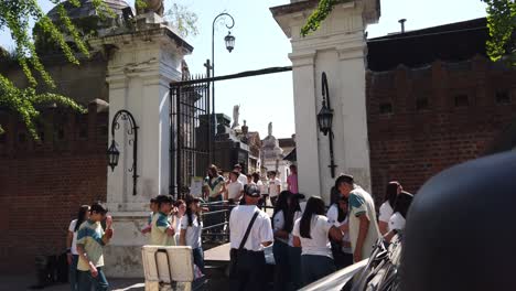 school trip to the recoleta cemetery in buenos aires
