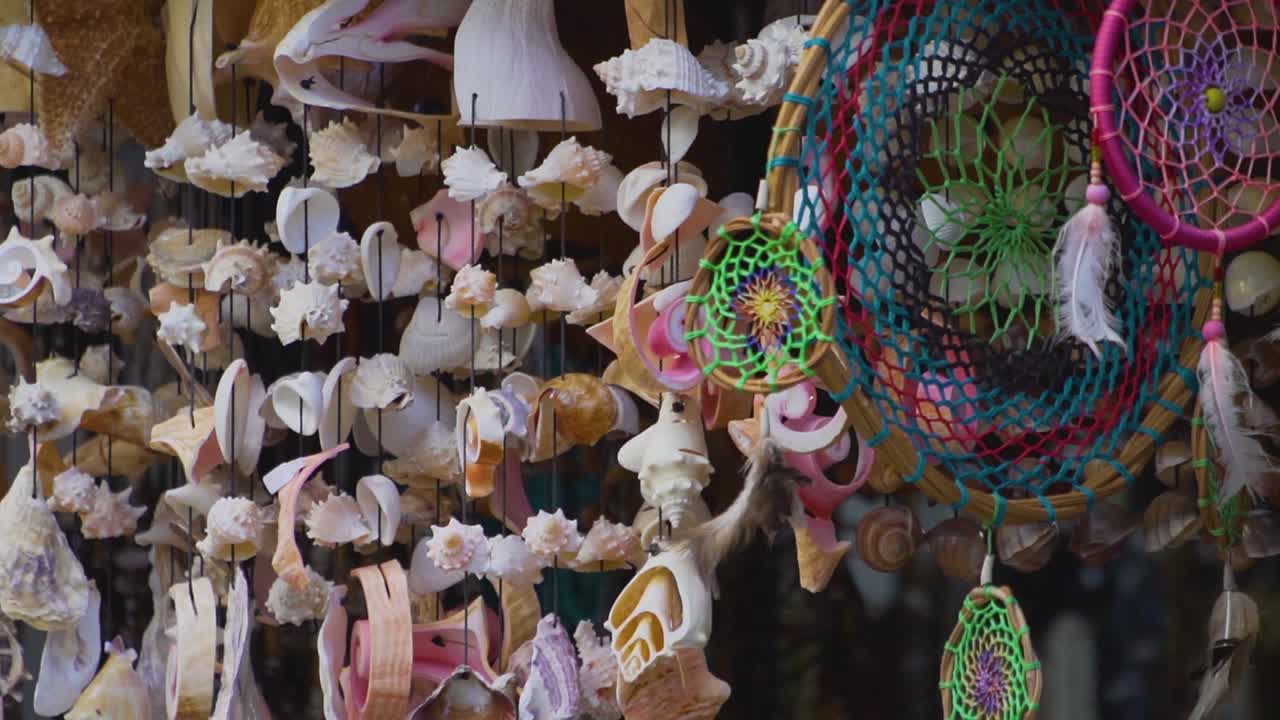 Handheld shot of Mexican handcrafts in a popular travel destination in Mexico at 120fps.