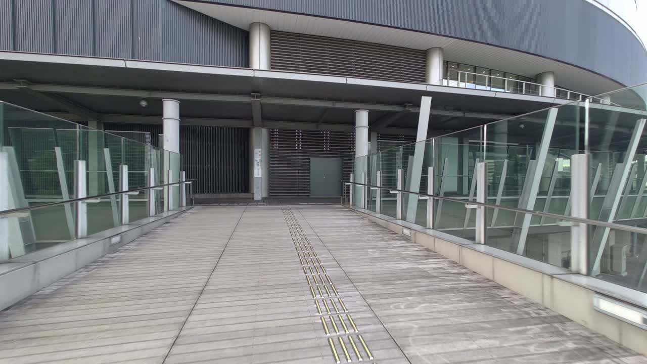 Tokyo Toyosu pedestrian deck 2022