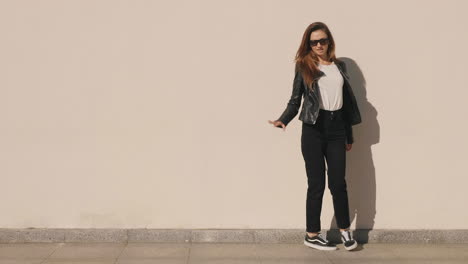 woman in stylish black outfit