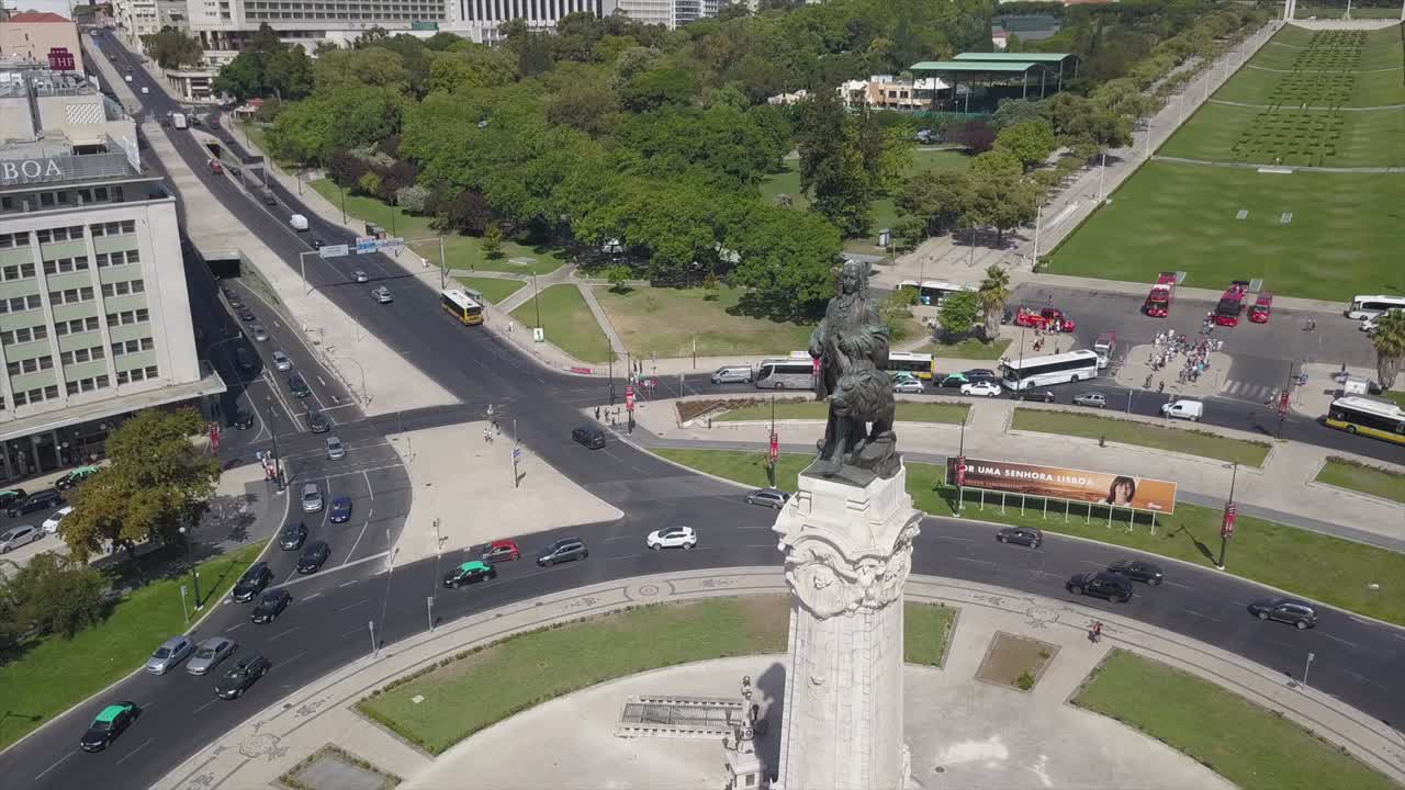 hora del día ciudad de lisbona marqués de pombal plaza círculo de tráfico panorama 4k portugal