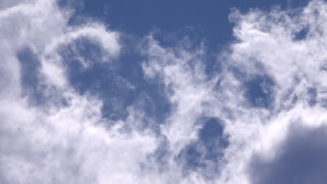 Beautiful-white-glowing-clouds-in-the-blue-sky