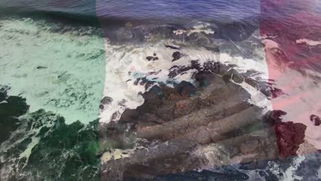 animación de la bandera de méxico soplando sobre la ola en el mar