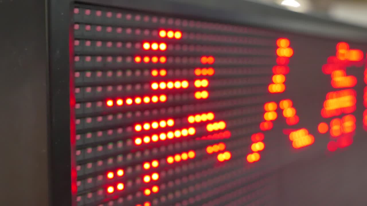 светодиодные световые панели мерцают во время ремонта