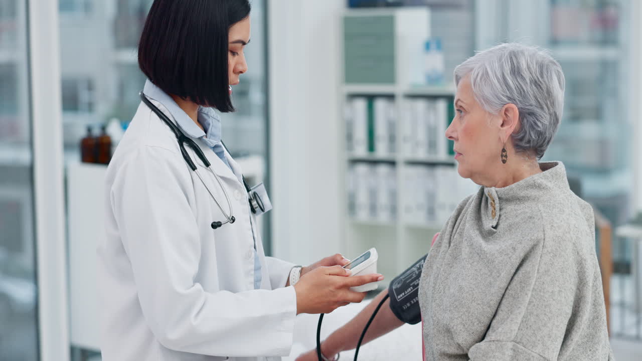 고령 여성, 혈압