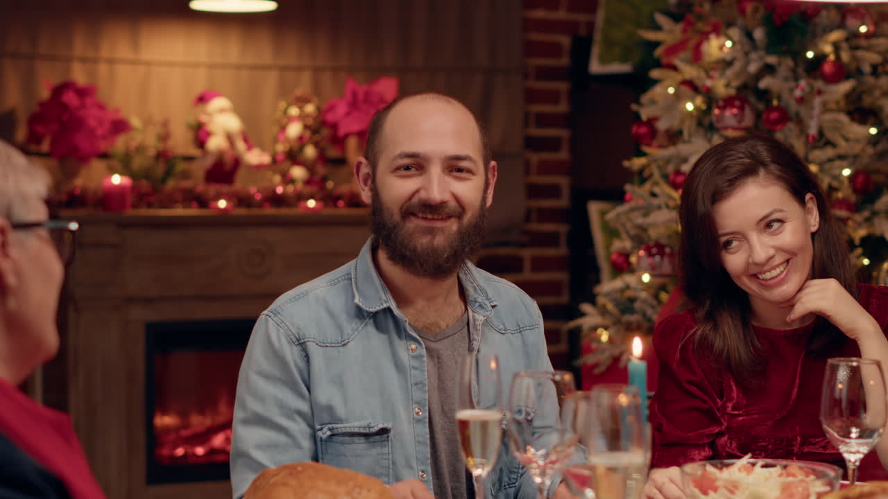 cena de navidad en familia