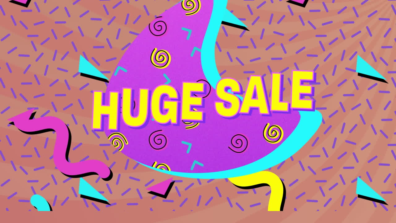 곡선 및 삼각형 모양의 추상적인 템플릿 위에 거대한 판매 텍스트의 애니메이션