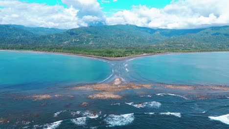 the whales tale - costa rica