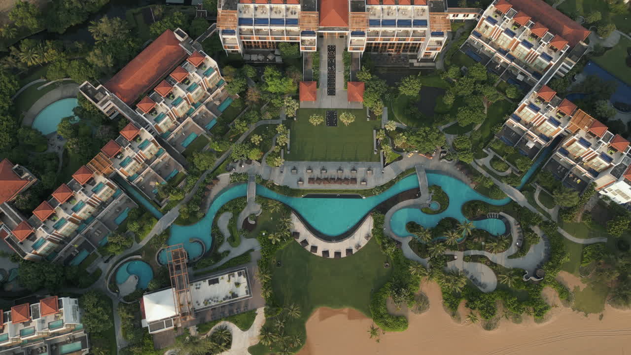 중부 베트남의 프리미엄 휴양지인 랑코에서 느린 상승