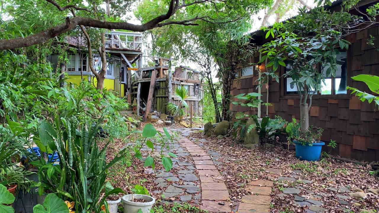 4k hd rundown 산 정상 집 오키나와 일본