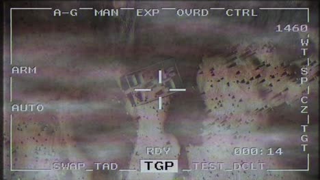 bomba inteligente lanzamiento de misiles avión no tripulado militar espía guerra pov disparo aéreo cayendo 4k