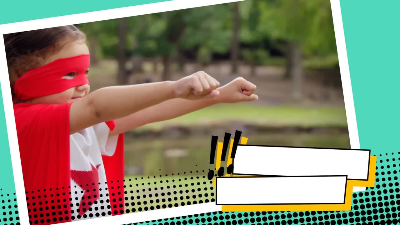 una niña con un disfraz de superhéroe en un parque