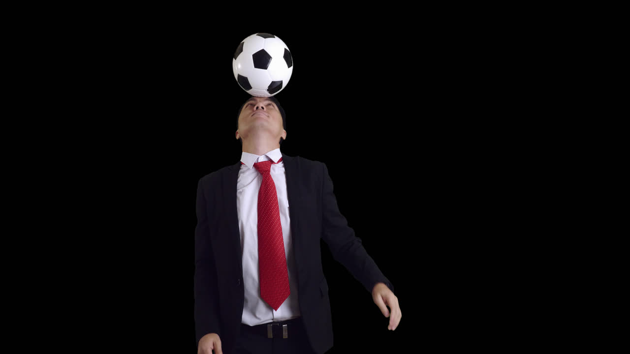 Asia Businessman Doing Head Stall, Alpha Channel, Video In 4K