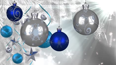 Animation-Von-Weihnachtskugeln-Und-Schnee,-Der-über-Glühendes-Licht-Fällt