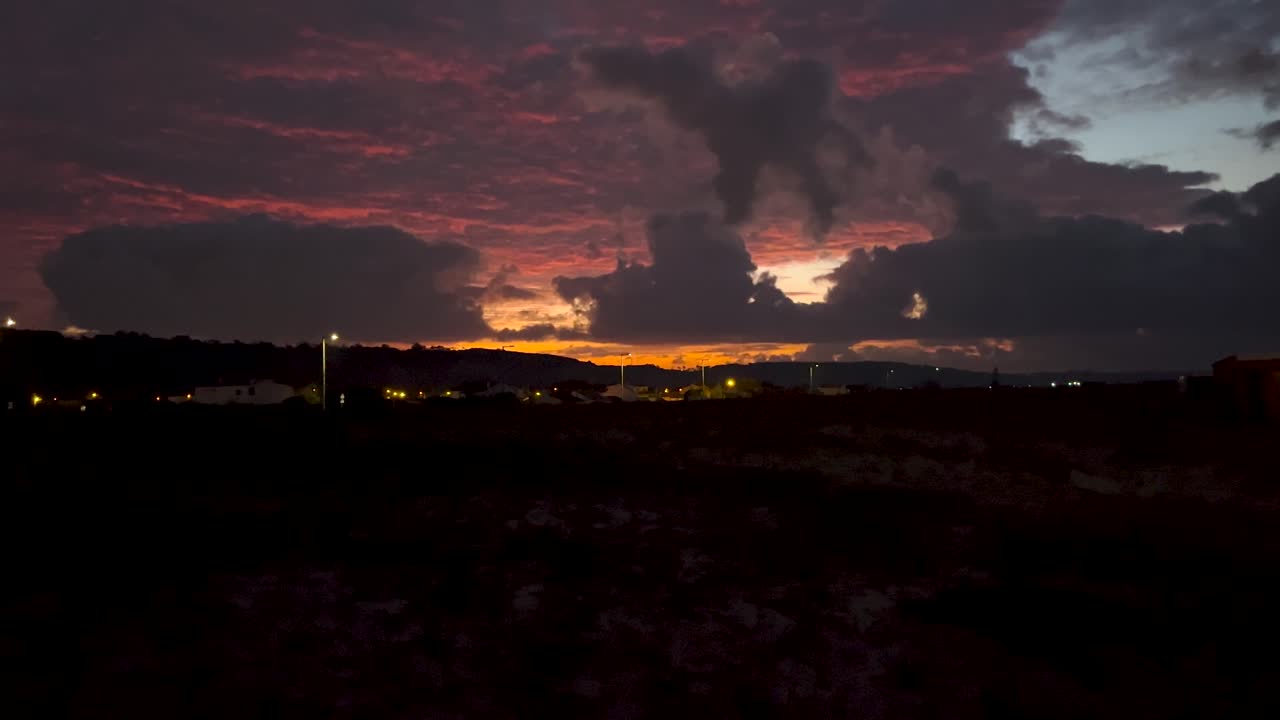 Static view of a panorama in the night with orange lights