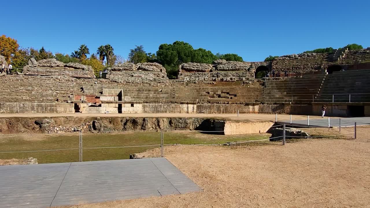 Anfiteatro romano di Mérida, Spagna. Vista panoramica dell'area di combattimento dei gladiatori dell'epoca romana. Anno 70 d.C.