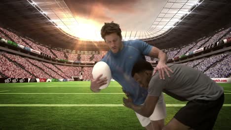 Jugadores-De-Rugby-Serios-Atacando-La-Pelota