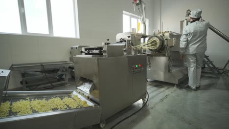 master configures seed and snack production line, seed cleaning line, pasta production line