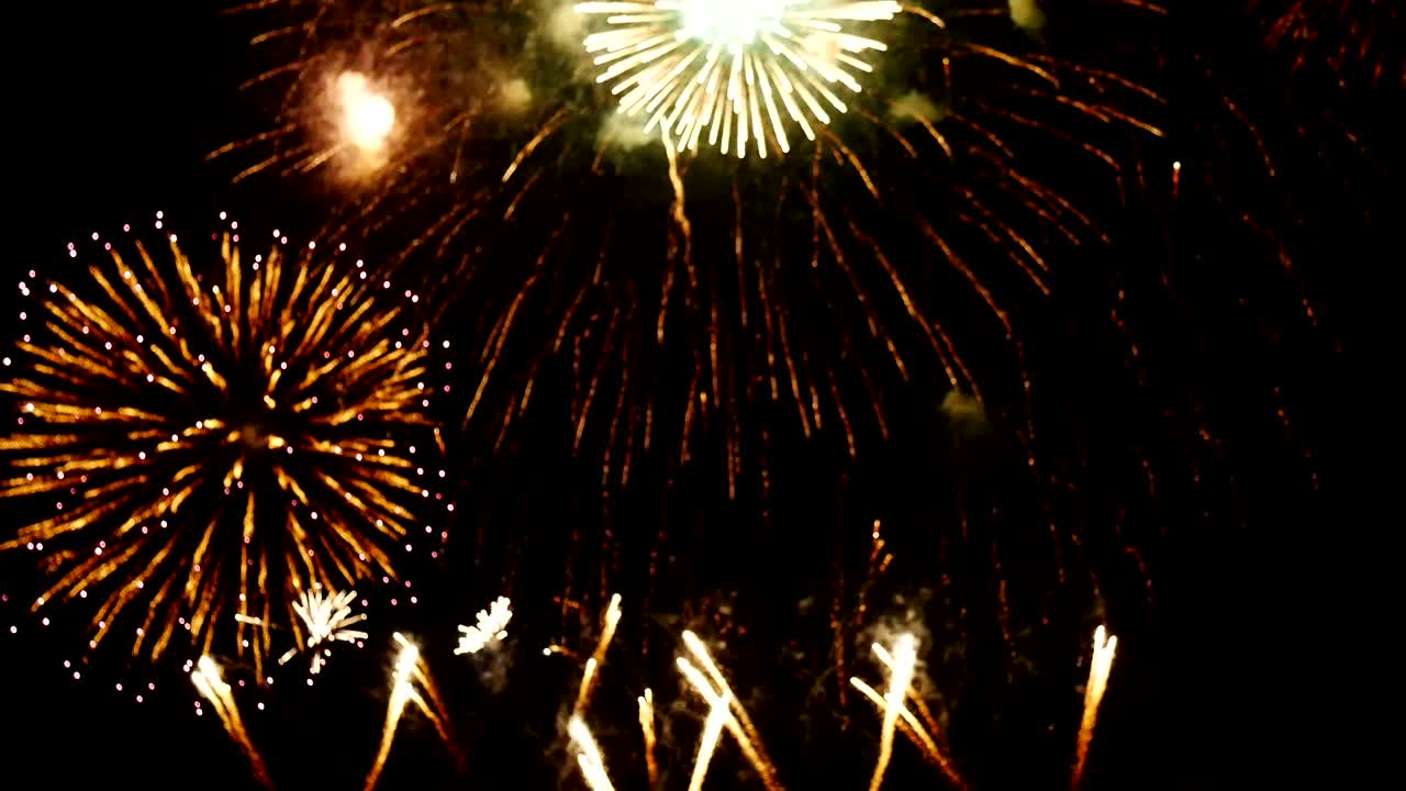 festival internacional de fuegos artificiales de pattaya 2018