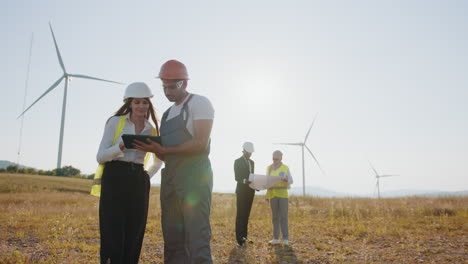 wind farm team meeting